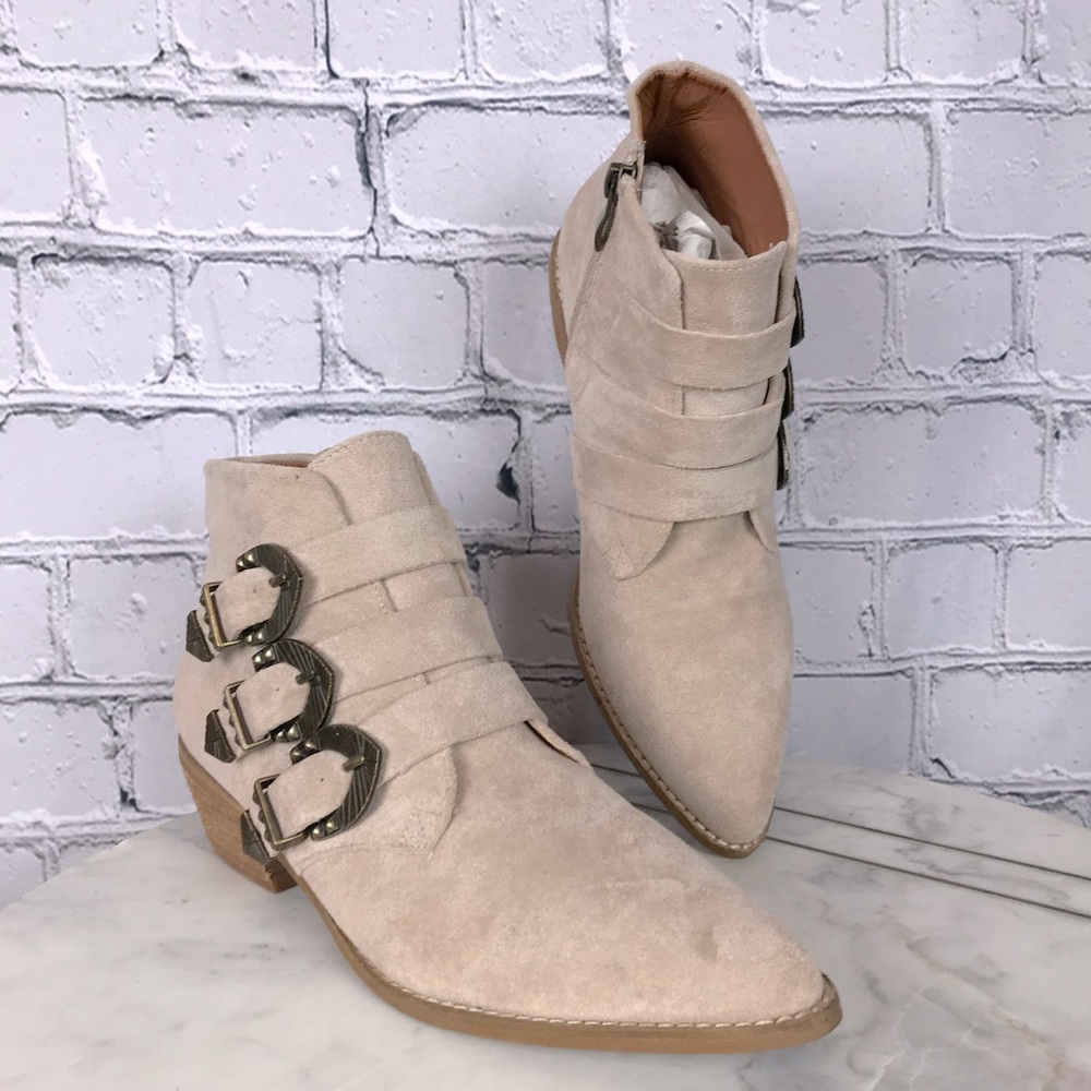 Beast Fashion Women’s Beige Faux Suede Pointed Toe Buckle Ankle Booties Size 7